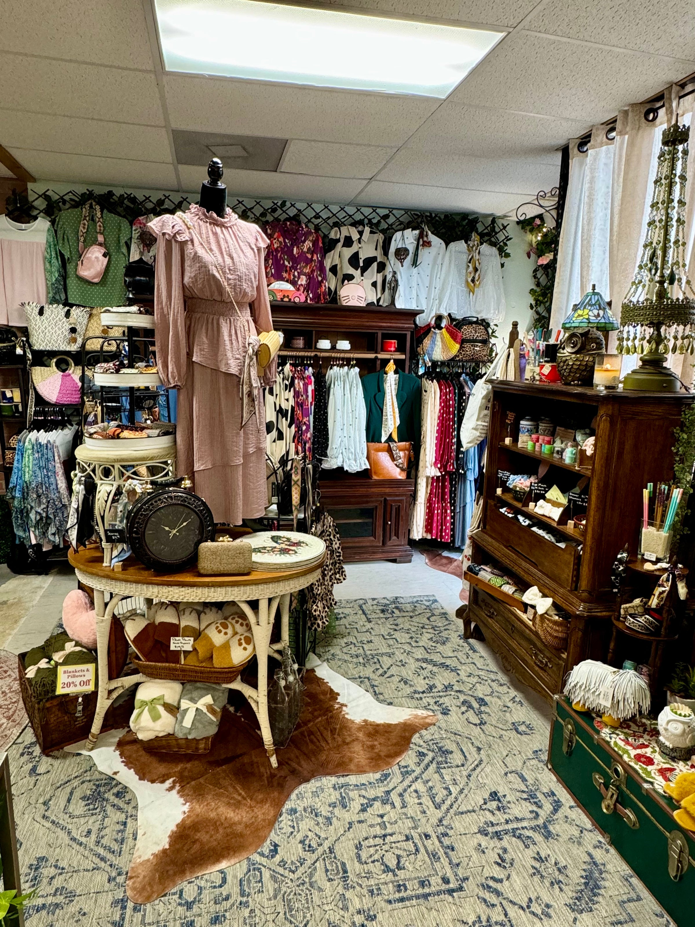 Boutique Clothing & Accessories