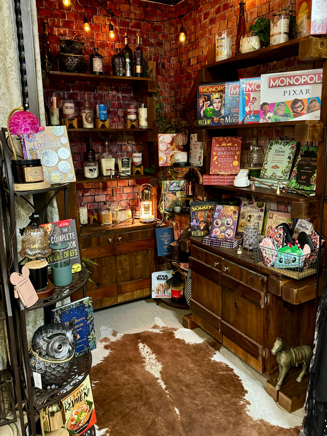 Books, Games, & Gifts